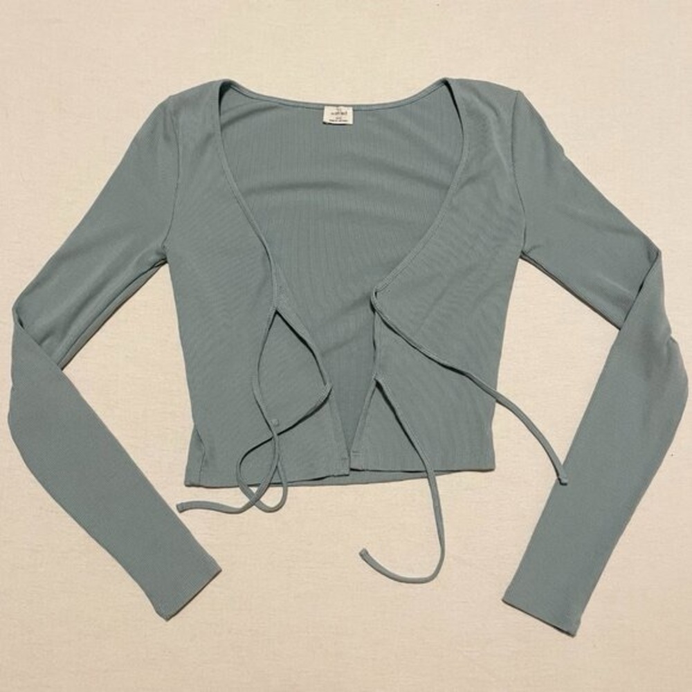 Aritzia Wilfred Tie Front Long Sleeve Ribbed Stretchy Crop Top  XXS